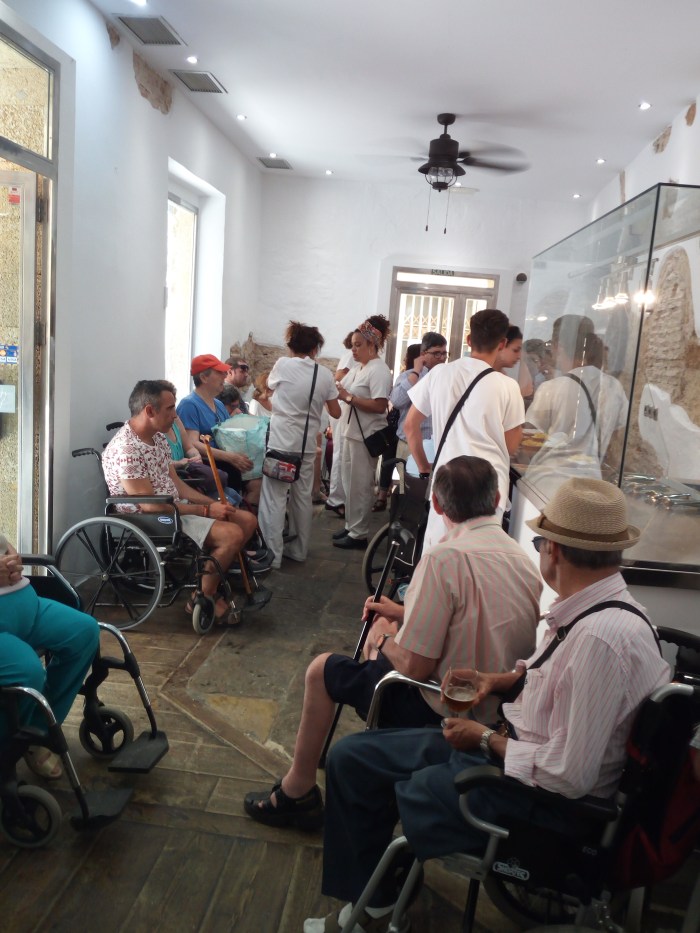 INAUGURACION DE LA CERVECERIA